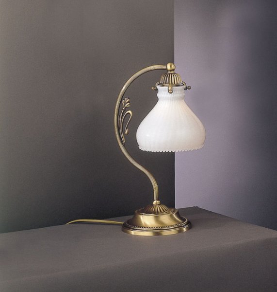 настільна лампа ITALUX P.4400