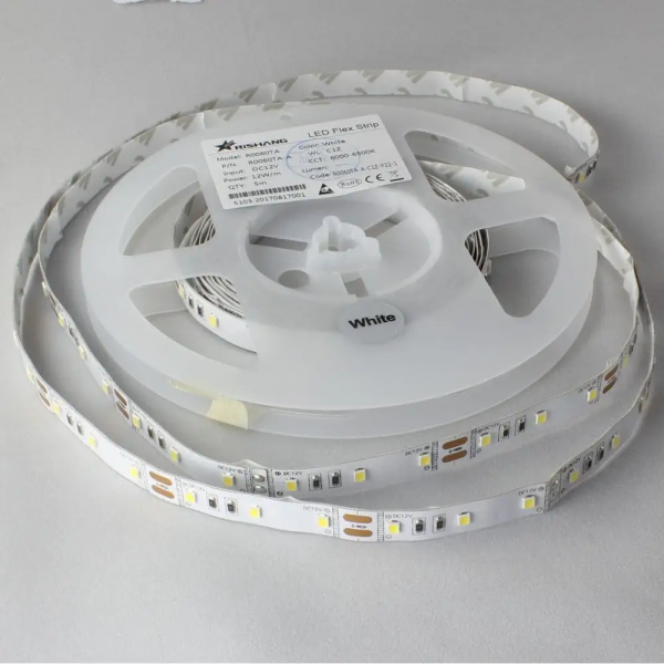 LED лента R0060TA-A, 3000K, 12W, 2835, 60 шт, IP33, 12V, 980LM