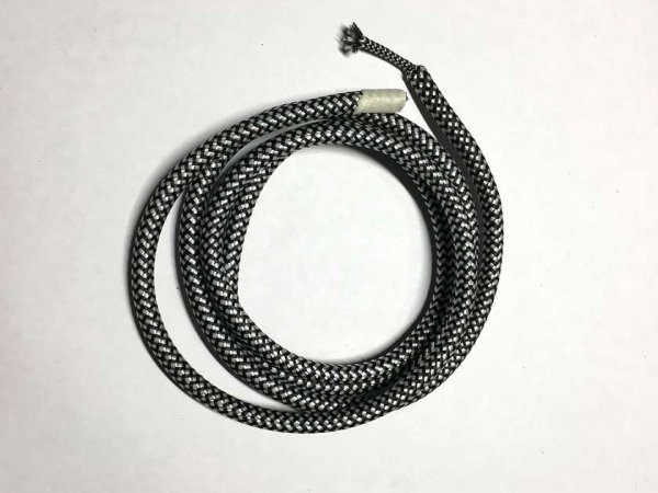 AMP кабель текстильний зигзаг 2x0.75 black+gray, вітрина